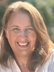 isabel-schmara-foto-180x240